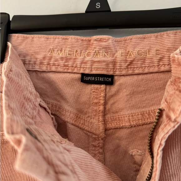 Ladie’s pale pink corduroy jeans - Picture 4 of 5
